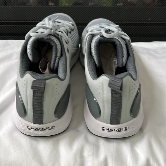 New. Men’s Under Armour Charged Commit 3 Training Shoe size 11.5. - Picture 4 of 5